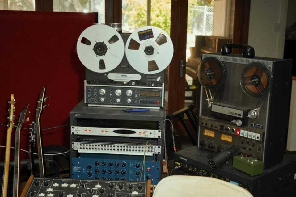 Read more about the article How to Record a Full Length Album (And How Not To)
